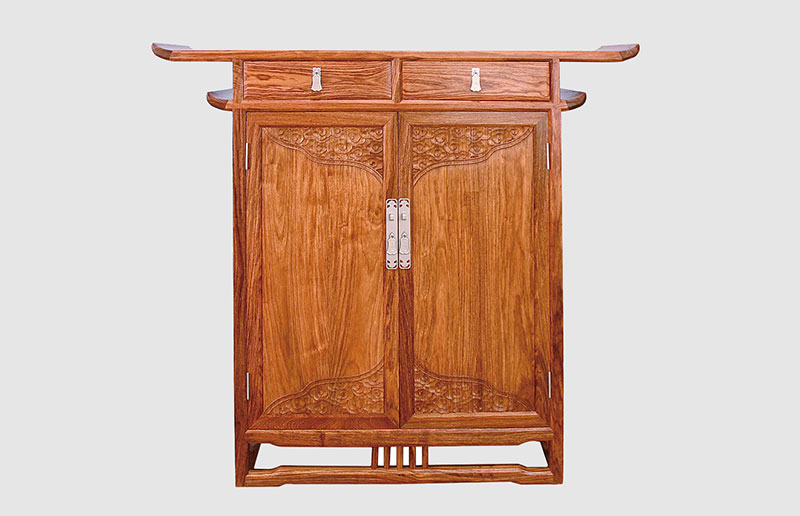 嵊泗观云潮家庭中式装修实木玄关柜效果图